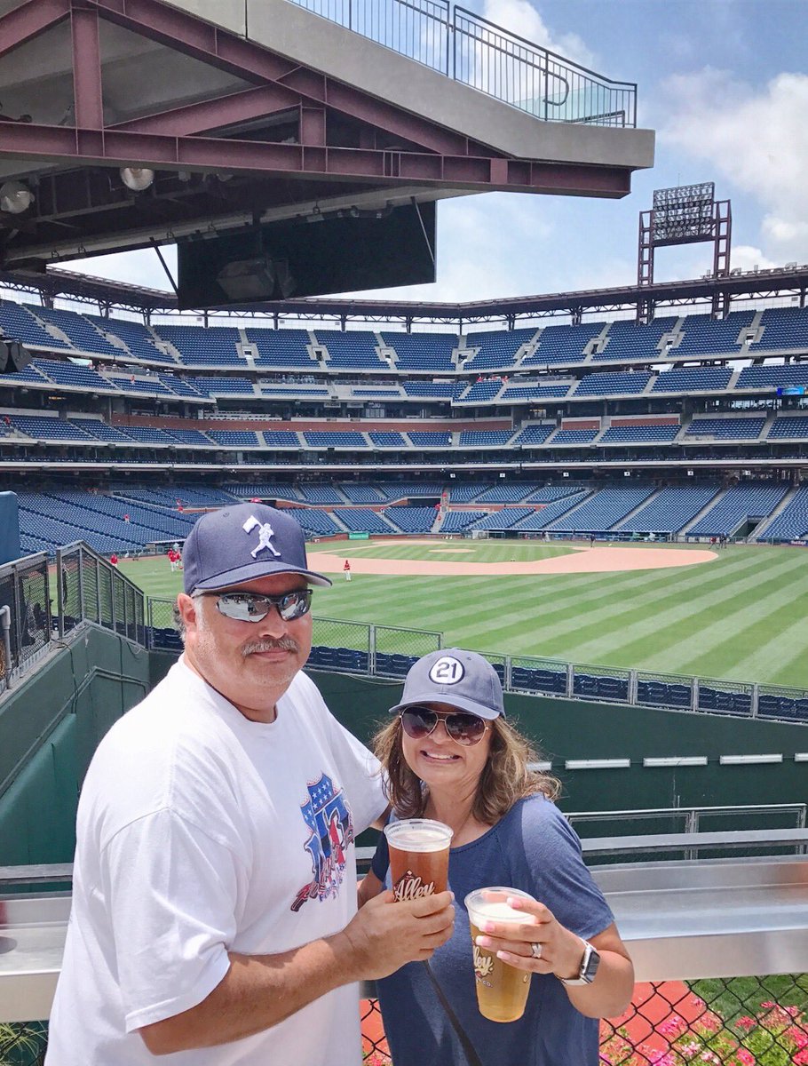 vms2112's tweet photo. Father's Day at the ballpark, no better place to be and no better people to be with...
#Philliesgame 
#11of30 
#FathersDay 
#baseballism https://t.co/leziqTJIS5
