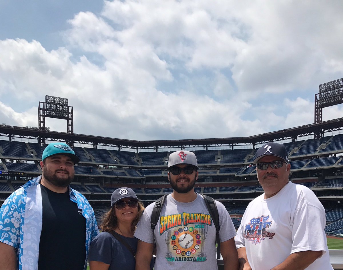 vms2112's tweet photo. Father's Day at the ballpark, no better place to be and no better people to be with...
#Philliesgame 
#11of30 
#FathersDay 
#baseballism https://t.co/leziqTJIS5