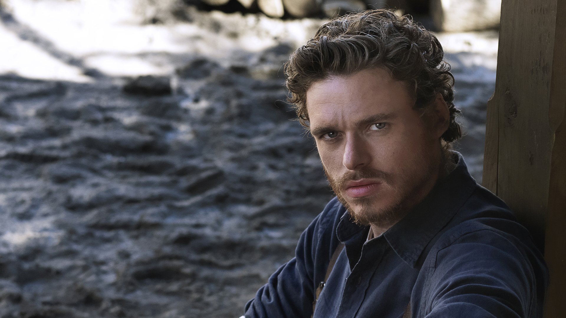 Happy Birthday Richard Madden! 