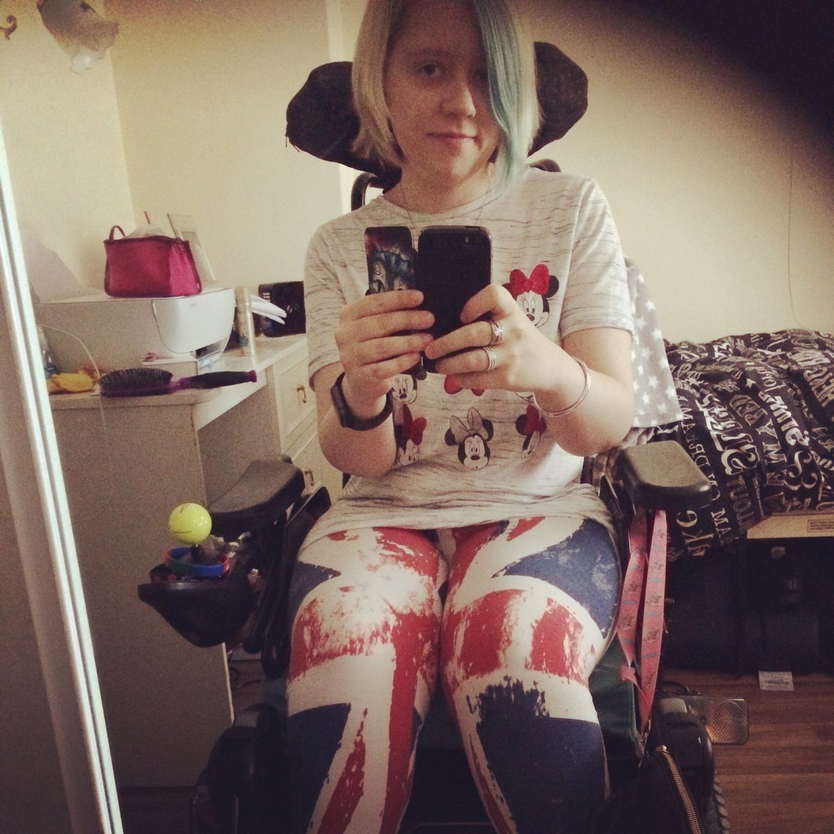 TattyEkins93's tweet photo. Proud to be British #bornbritish #supportingmycountry https://t.co/AKiaVvnpih