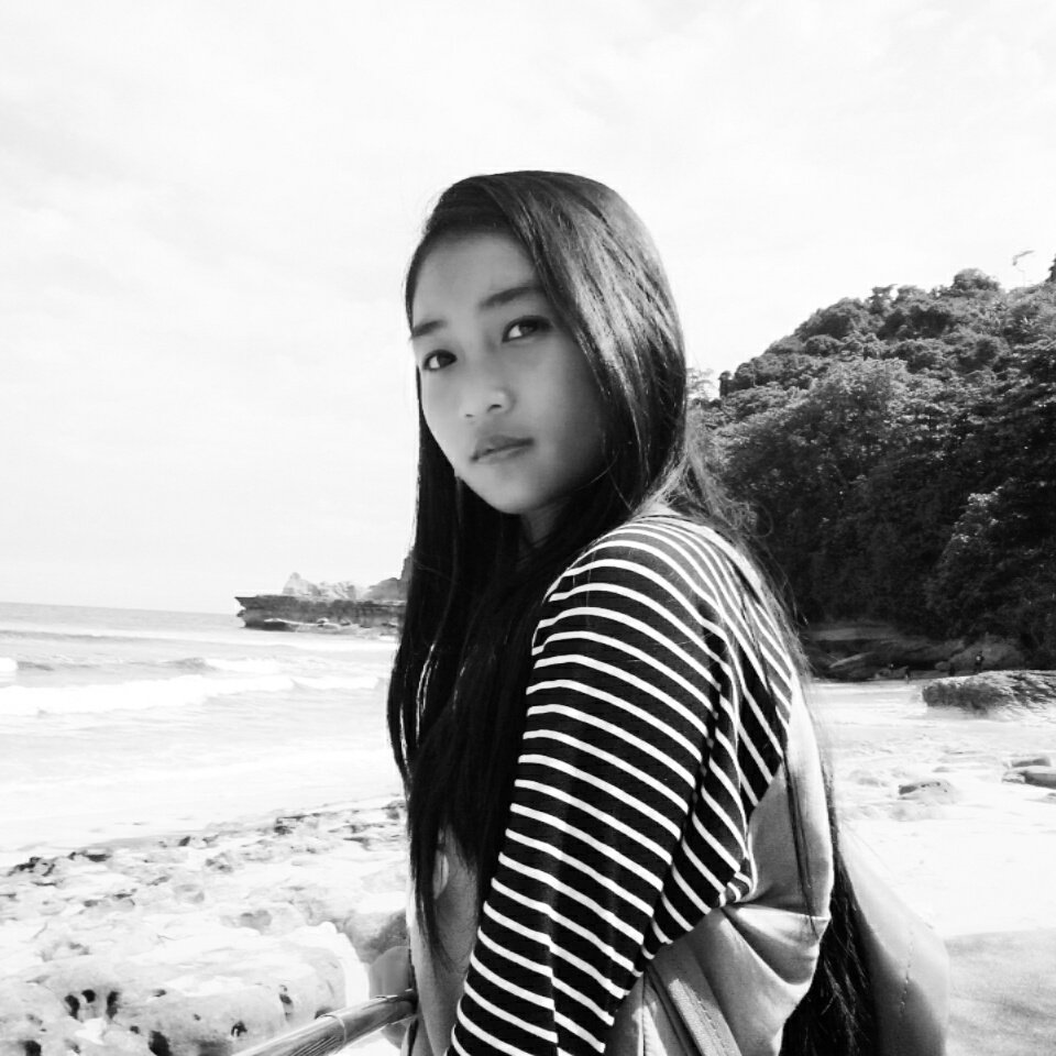 vero_neeca's tweet photo. #FotoProfilBaru https://t.co/aveCaB1JYa