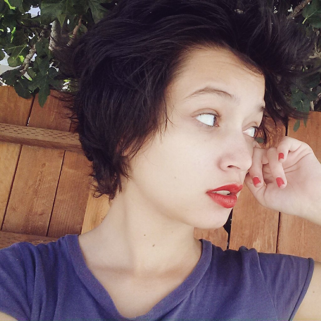EdenAlieana666's tweet photo. #NewProfilePic #iguess #whatever #deborah #ucunt https://t.co/tKY24urQFe