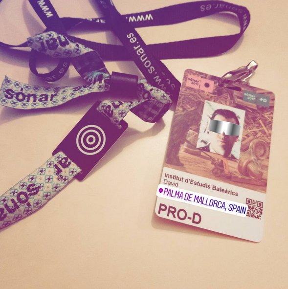 Humanos
Ayer cerramos nuestro primer <a href="/SonarFestival/">Sónar Festival</a> y <a href="/sonarplusd/">Sónar+D</a>
Gracias a @illencIB,@radiojansky y @PinkTiramisuAg.El año que viene +yMjr