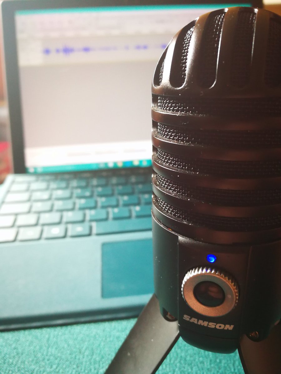 SkojaTV's tweet photo. Hoffentlich geht der sound klar 🙏🙄 #skocast #behindthescenes https://t.co/iirzJG6WNY