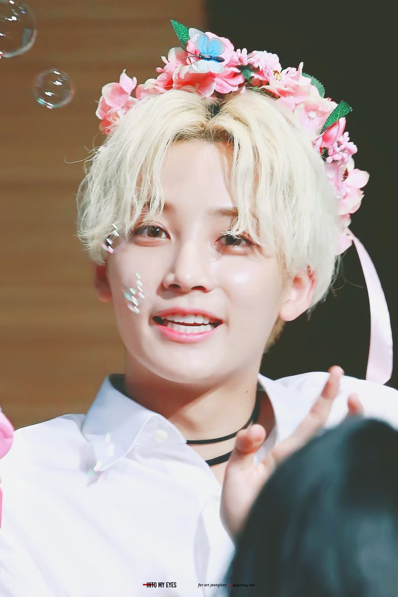 intomyeyes_yjh's tweet photo. My pretty boy😘 #정한 #JEONGHAN #세븐틴 #SEVENTEEN @pledis_17 https://t.co/6jEw5PtOMI