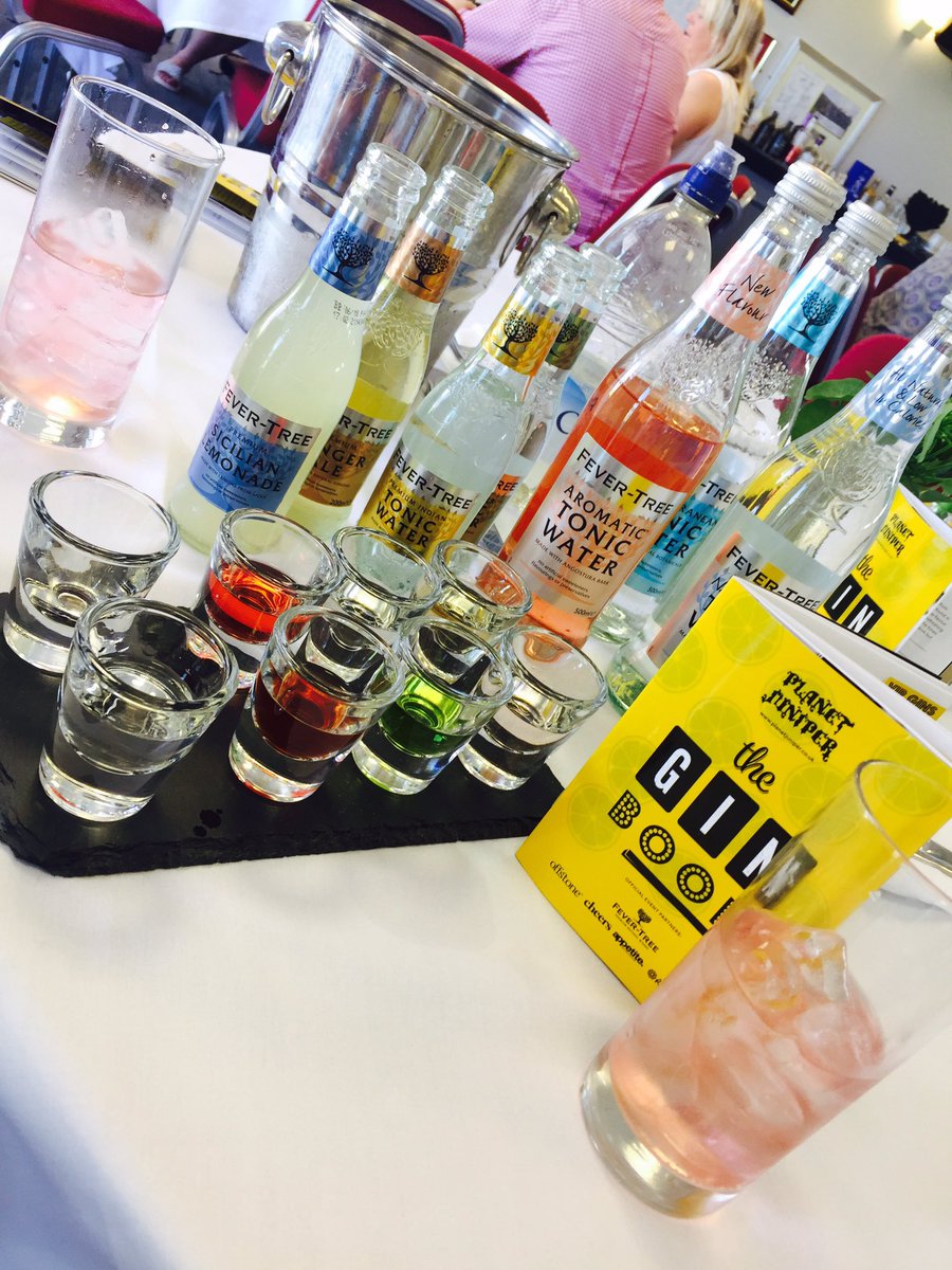 deborah_c2806's tweet photo. Fantastic afternoon yesterday at #planetjuniper gin festival ❤️ #gin https://t.co/1w8N7fZNtx