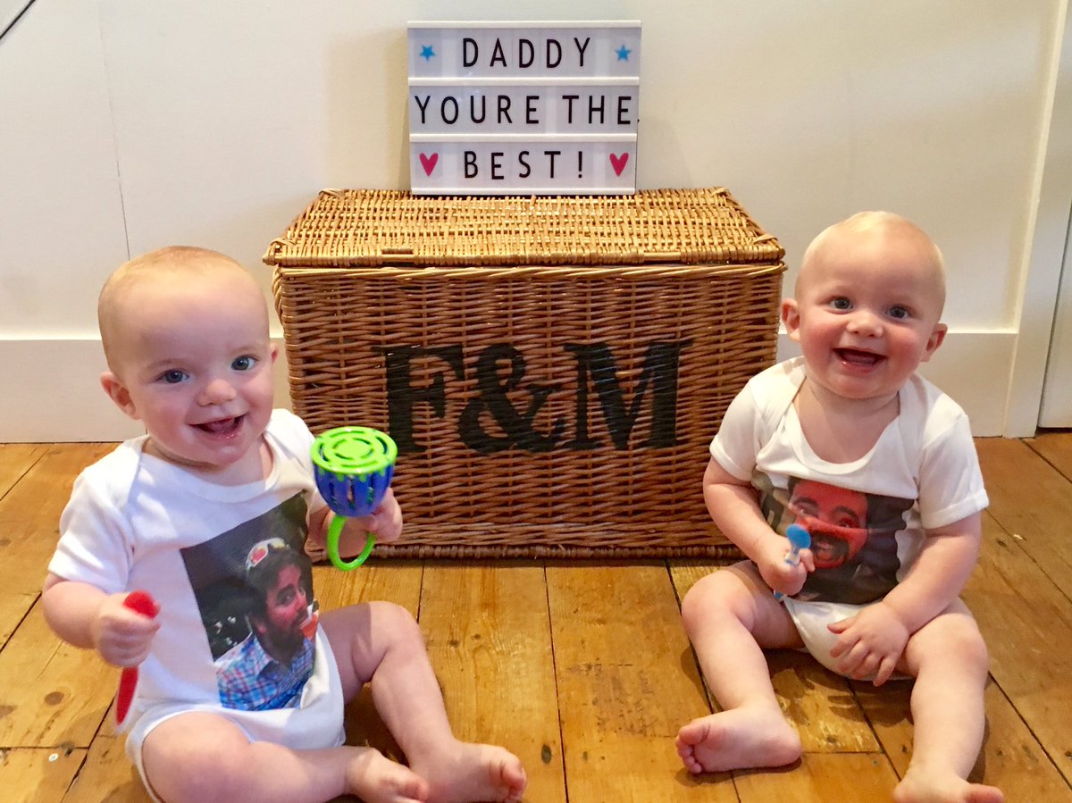 20toesuk's tweet photo. Happy #FathersDay2017 to all the incredible daddies out there! Especially our daddy. He rocks x https://t.co/MpZIv7FCbr