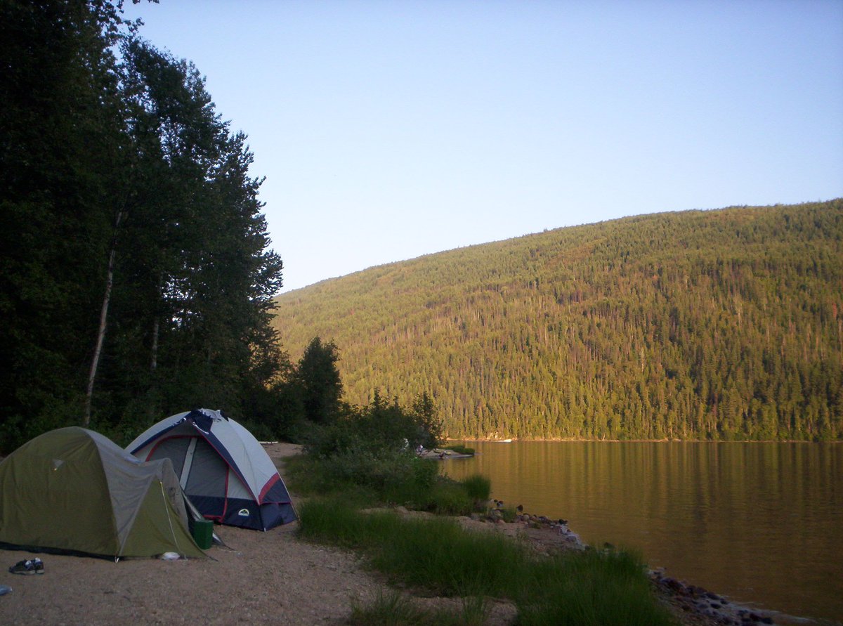 CampInCanada's tweet photo. #CCRVC is a not-for-profit representing the Provincial Campground Owners’ Associations & their 2347 member private campgrounds across Canada https://t.co/XLweB1Iy6t