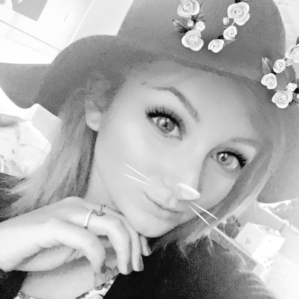 ophxmnr's tweet photo. #NouvellePhotoDeProfil https://t.co/OC7AAXukEf
