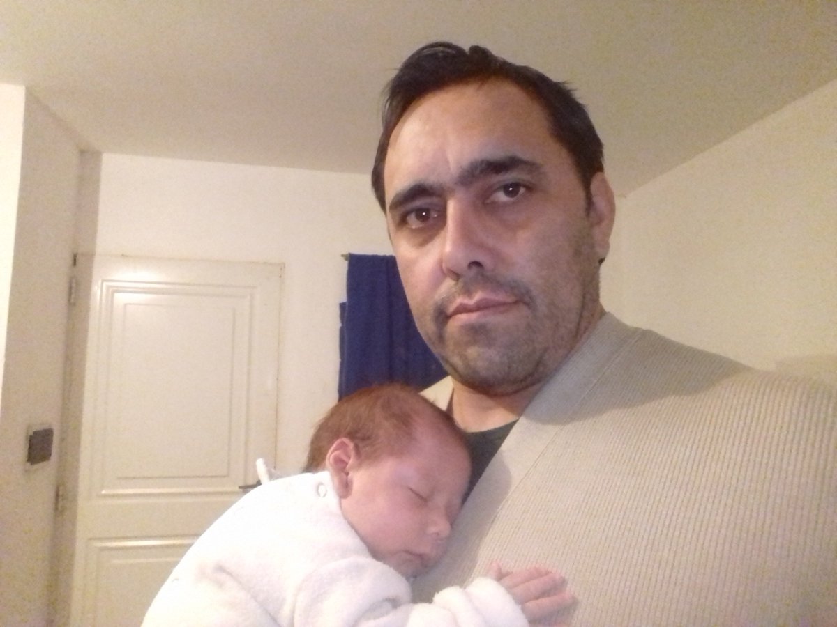 flaviapais's tweet photo. @la100fm Con mi bebé Agus 😍papá Eladio!!! https://t.co/goX8c2lvHn