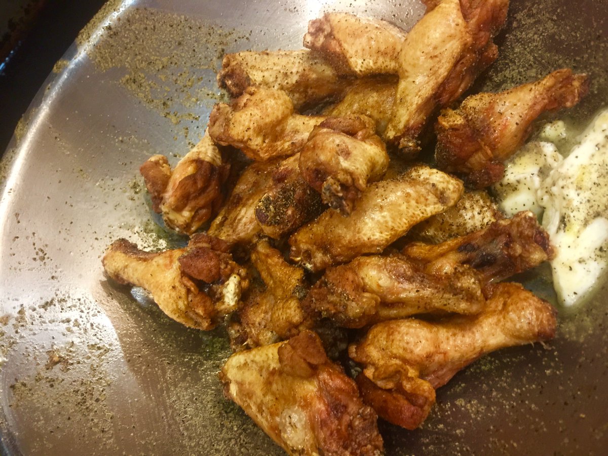 wingsplussf's tweet photo. Our Lemon Pepper dressing! https://t.co/4ZvVmbqw0a