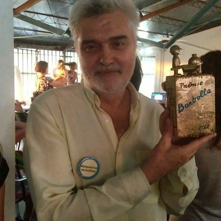 exp_distrito's tweet photo. #MarquesinasAccesibles se ha llevado el premio #Borbolla 2017 ¡ Enhorabuena ! #FuencarralExperimenta #ExperimentaD… https://t.co/DJs6rcI28B https://t.co/YiIwRoygtW