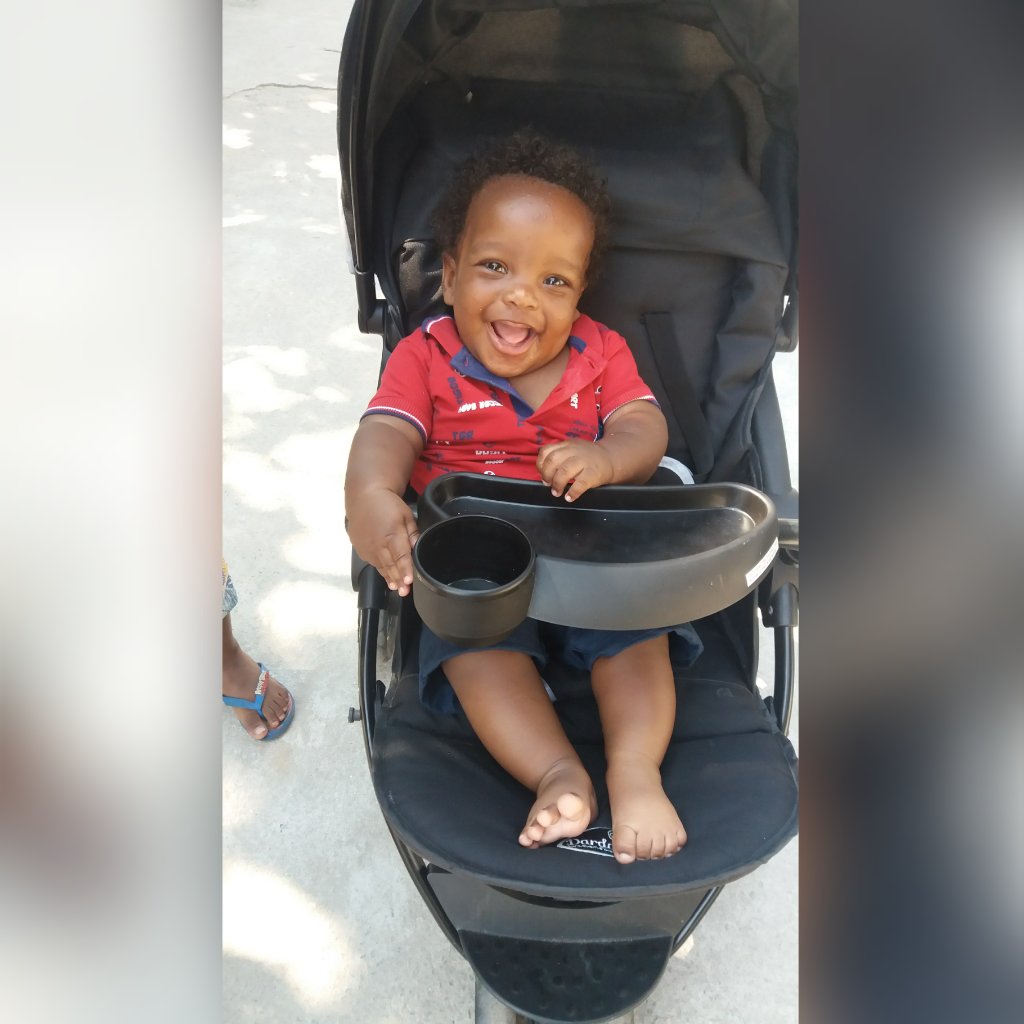 Jujuzyta15's tweet photo. Um amor por essas fotos .. #MeuGostoso , #MamãeBabaSim,  #2PorqueElePode , #TemFotoTodaHoraSim , #MamãeApaixonada 😍👶👣💘⚽💎❤ https://t.co/WKOIFcTPBp