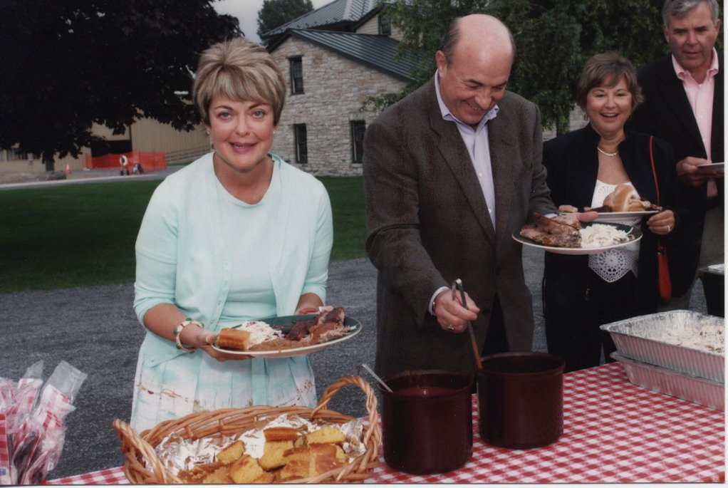 Ever wonder about the different kinds of barbeque and where to find them in Chicago? Look no further! classicchicagomagazine.com/enjoy-a-dinosa…