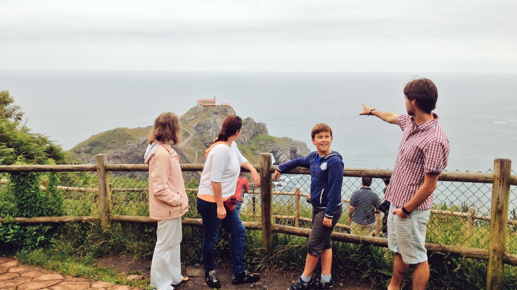 iTravel4Frisbee's tweet photo. I had some family in town from Germany and I did my best to play tour guide. I enjoyed their company, and I think they enjoyed #Basquing! https://t.co/WBOEq2HtbZ