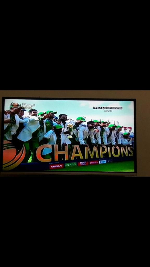 IAmKhanZaDa5's tweet photo. Pakistan win champions cup https://t.co/QrkLxe7EBA