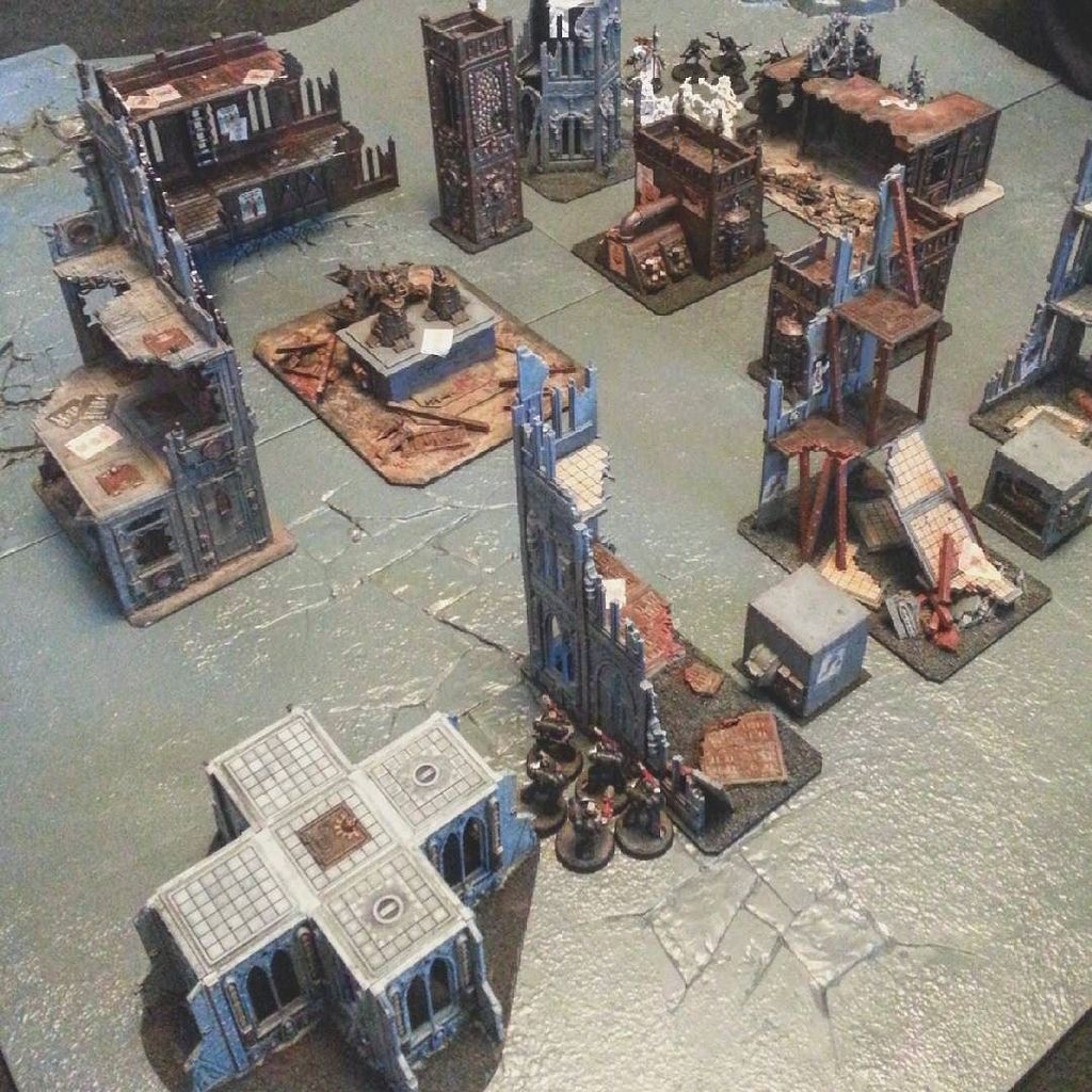 YorkNecromancer's tweet photo. Trying out my Deathwatch with 8th edition 40K.
#paintingwarhammer #40kconversions #warhammer40k #deathwatch #Irol… https://t.co/lI4lQbgzDJ https://t.co/loUhsyZSzO