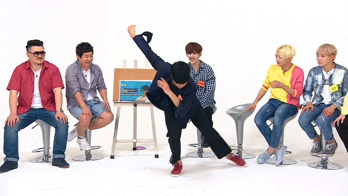 bestIdolone's tweet photo. 지하 3층 세봉이 표 웃음꽃이 활짝!
곳곳에 웃음 지뢰 대거 발생 

<이번주 수요일 6시 #주간아이돌 #세븐틴> https://t.co/HcuP73kj87