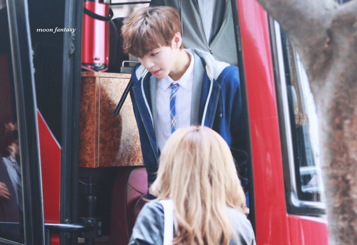 DCp7WdkVoAA_0GP?format=jpg