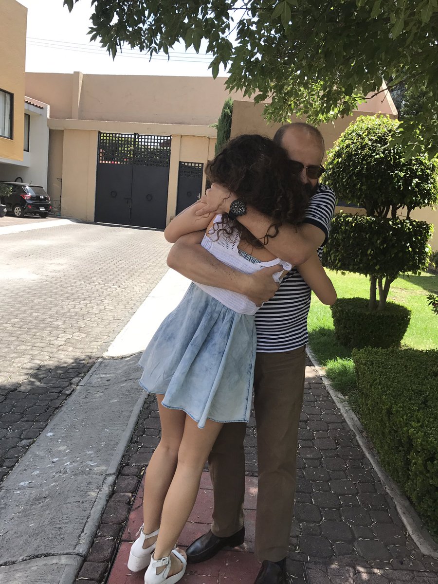 HelloImCarla's tweet photo. Amor paternal https://t.co/f7aQOIYzaV
