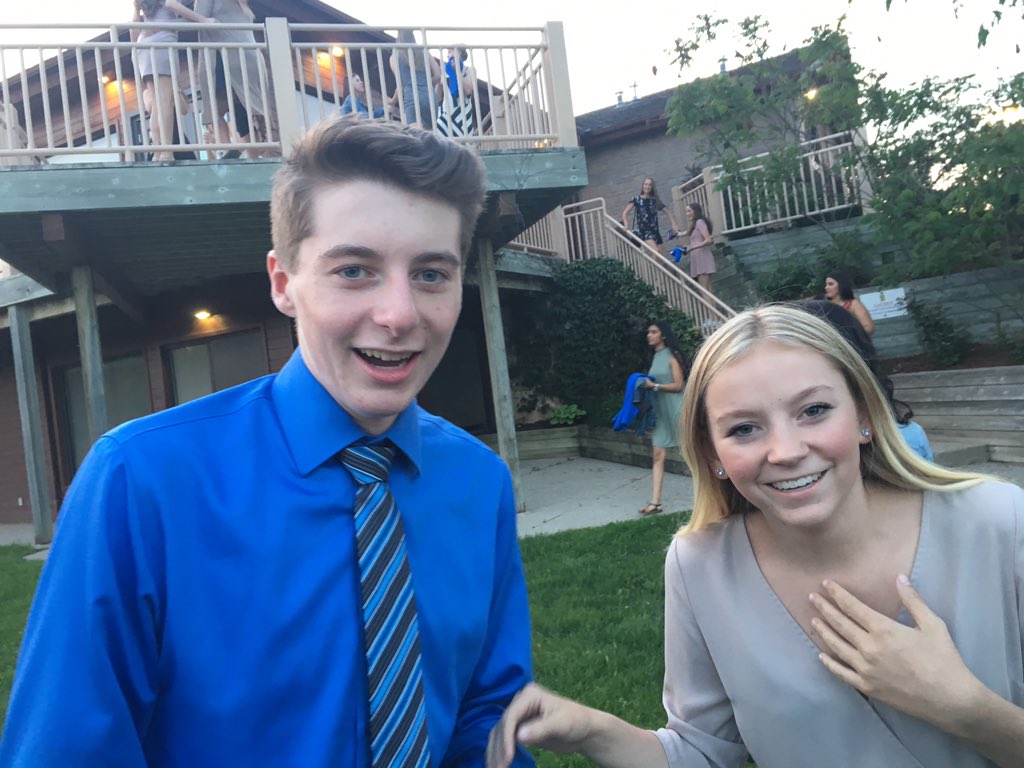 morganptaylorr's tweet image. happy birthday charbar , thanks for being my best friend , love u lots 💙💙💙💙💙💙 #4duke