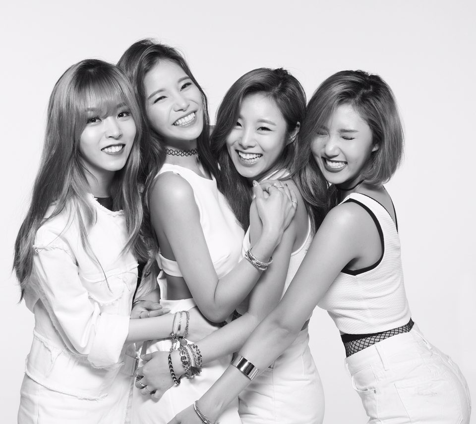 mama_moonstar4's tweet photo. #3yearswithmamamoo
おもしろいかわいい歌上手い
文句無しすぎるどうしよう
日に日に好きが止まらない
カムバ楽しみすぎて死にそう https://t.co/bFYhYKavZ7