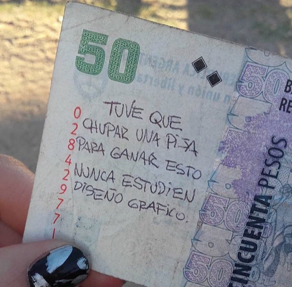 Flantasma1's tweet photo. escupí todo https://t.co/5KTpRxshjX