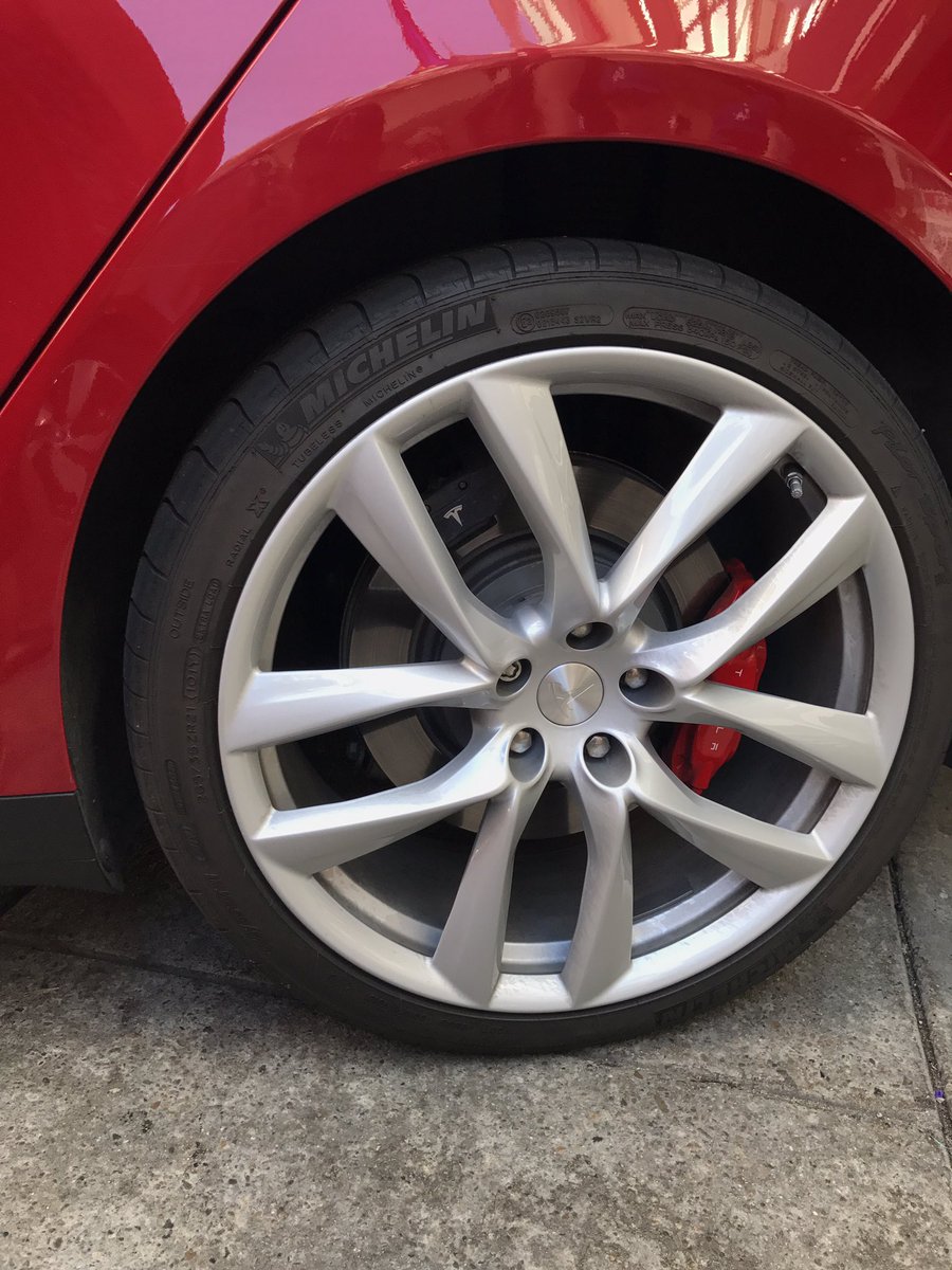 lemberg_jake's tweet photo. @DMC_Ryan I got to see the arachnid wheels today! He has had 17 referrals so far! Beautiful wheel https://t.co/Whdy422oSk
