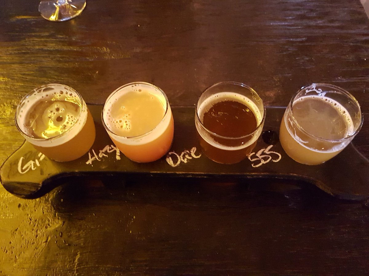 Winocanuck's tweet photo. Stop 3 on Brewer's Row in Port Moody. Yellow Dog Flight. What a great afternoon on Father's Day!  @YellowDogBeer #PortMoodyBrewers https://t.co/Z2db5mtDzK
