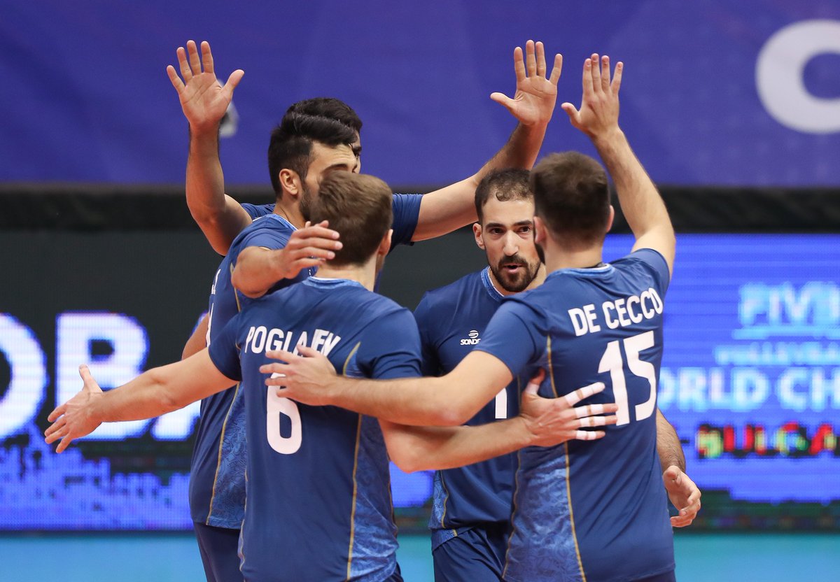 #FIVBWorldLeague | 🇦🇷-🇧🇬
Ganó #Argentina y cerró el 3er Weekend de la mejor manera
#ARG 3-1 #BUL
25-16, 25-21, 23-25, 25-19
#VamosArgentina