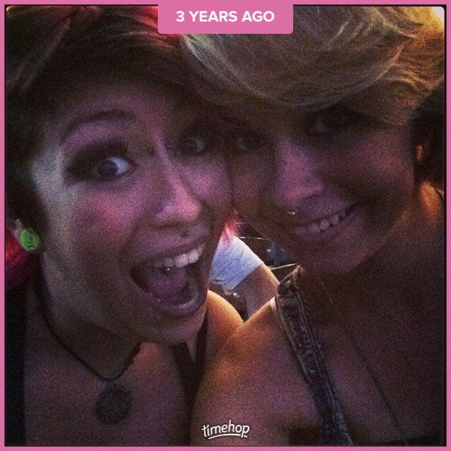 felinefoliage's tweet photo. L E G E N D A R Y #ROWFOUR @Cazzafrazz19
Look how smol and happy we were. https://t.co/d2Zr1Oc2T3