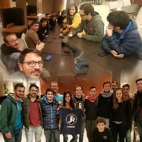 Ricardo130885's tweet photo. Ayer participe en una reunion junto a @FelipeMGarbino @Vale__Ayala @bana_gonzalez @LeandroTelechea y compas de la 6ta seccion 
@HGBecares https://t.co/d4SoALJio9