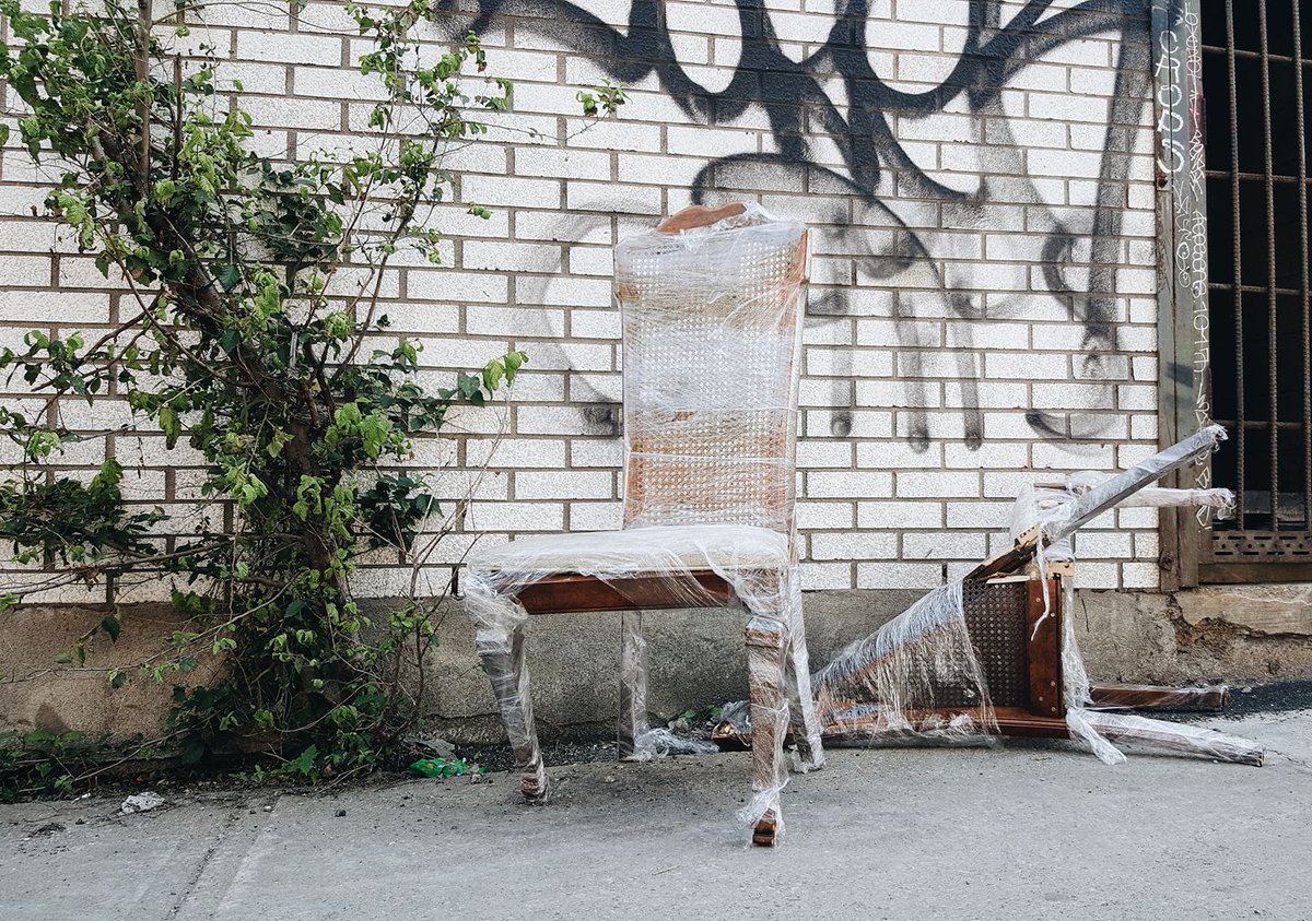 IT'S YOUR LAST CHANCE TO SEE THE THRILL OF THE CHAISE TONIGHT! <a href="/mainlinetheatre/">MainLine Theatre</a>, 10 PM! Be there or be chair. #fringebuzz #licensetothrill