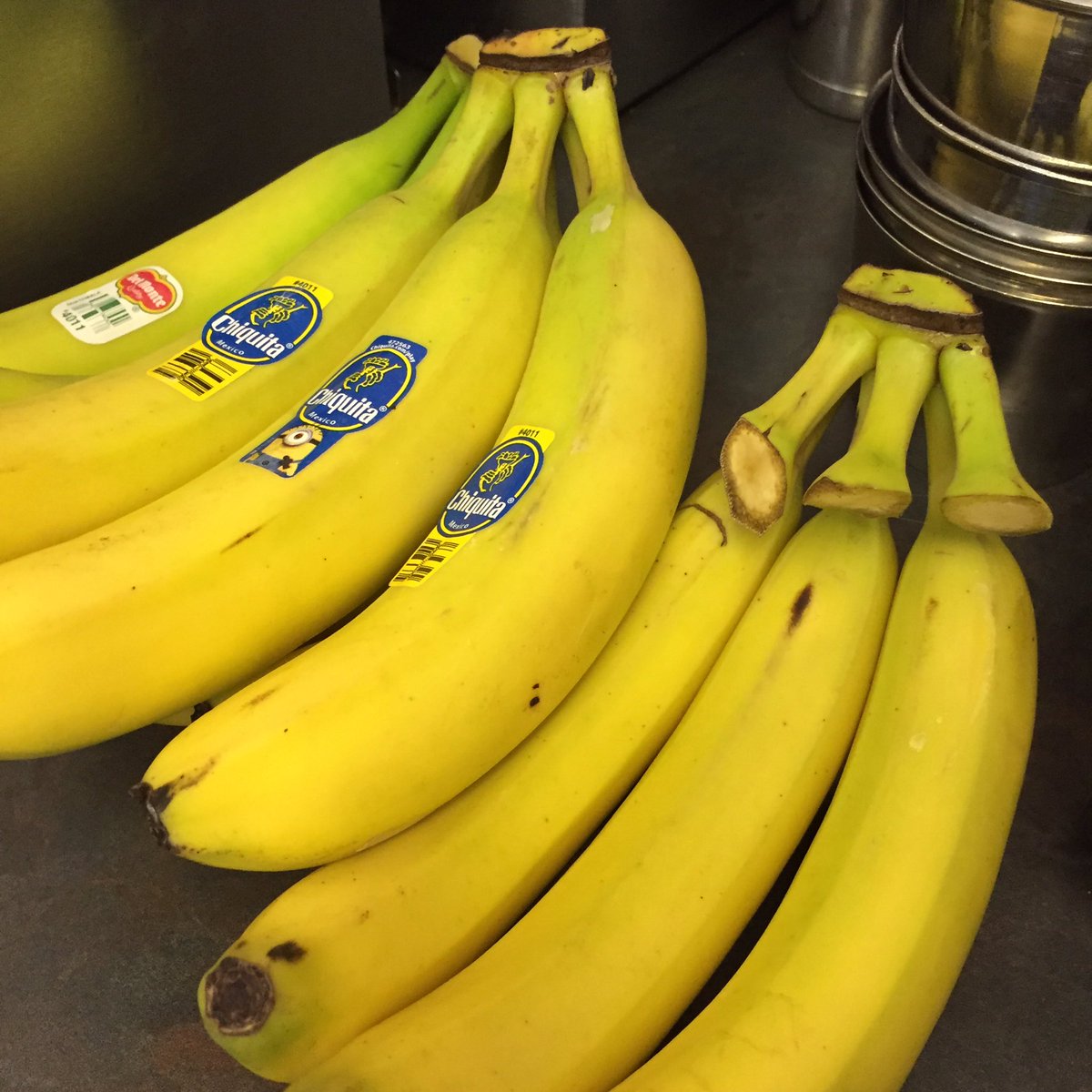 TasteesOn1st's tweet photo. Banana splits for miles! Dad's fav #brandon #bdnmb https://t.co/dkrG1HadZ0