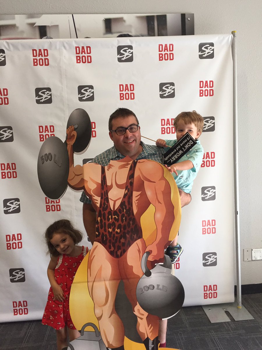 Mackj7's tweet photo. @southbaychurch #dadbod https://t.co/Dyb2FxvWpJ