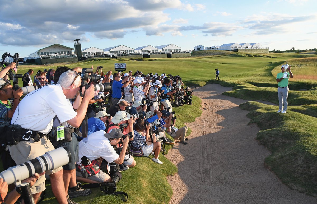DPWorldTour's tweet photo. All eyes on the latest Major champion 🏆 https://t.co/nxnmdJmzXx