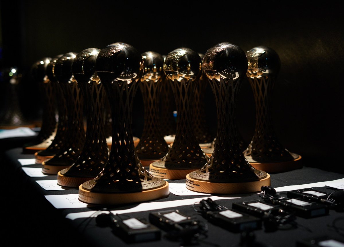 etzelagency's tweet photo. What an amazing night in Oregon Sports... The 65th Annual #OregonSportsAwards! #thisisETZEL #eventproduction #awardshow https://t.co/k0wHDCJkjn