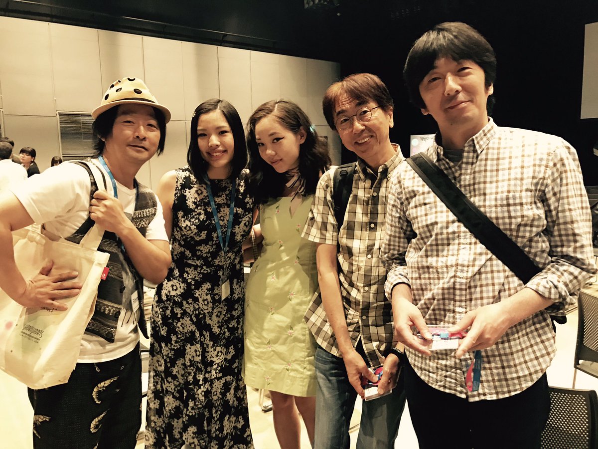 HiroakiMatsu's tweet photo. #ショートショートフィルムフェスティバル 東京プログラム最終上映@二子玉川iTSCOM、ありがとうございました！
一緒に登壇した「とう と きょう」合田経郎監督、峰岸裕和さん、「Divine Hummer」のAnise&amp;Autum Lew姉妹と。
#ssff #ssff2017 https://t.co/lQqeuHRI5S