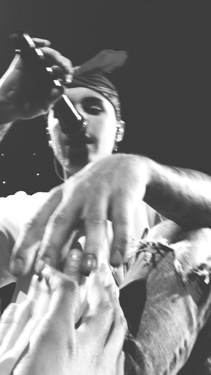 jbpurposepit's tweet photo. May 14th 2016, #PurposeTourQuebec✨#PurposeTour https://t.co/lODPy1q5hU