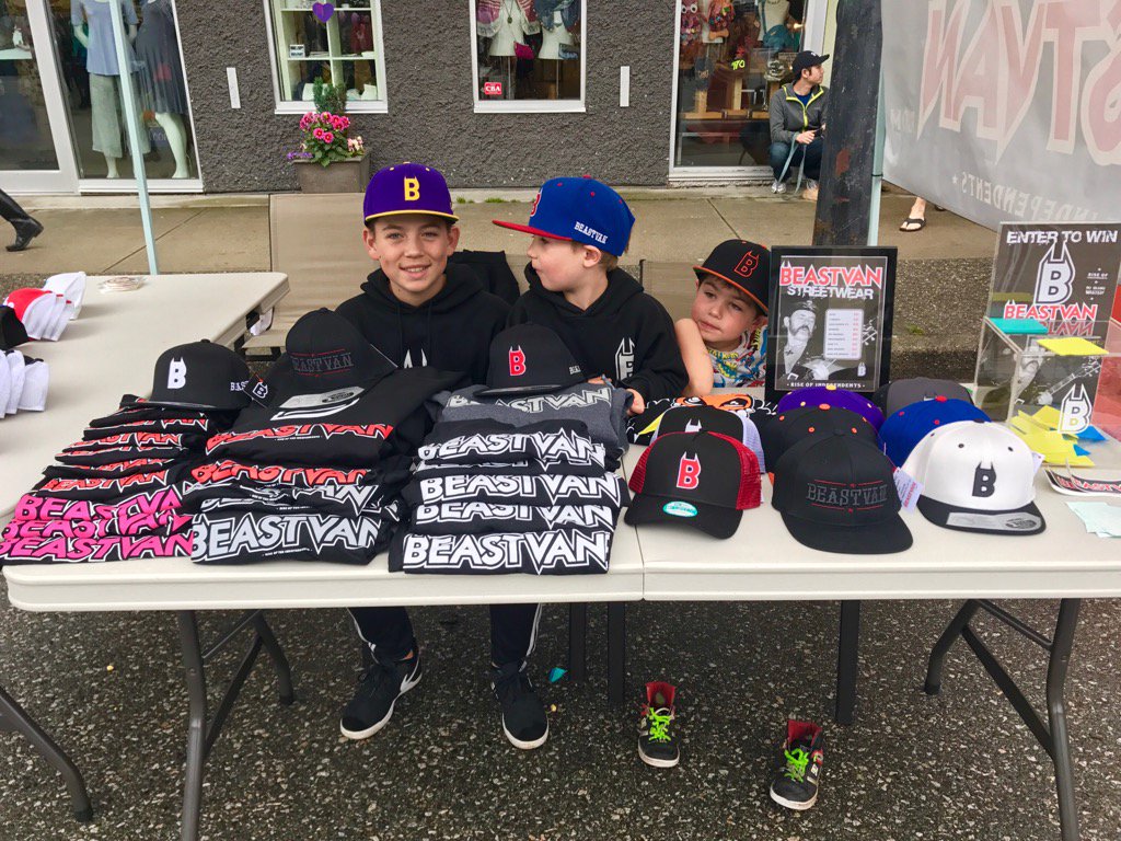 beastvanapparel's tweet photo. The next generation earning their keep. :) https://t.co/bGGoHXm6y0