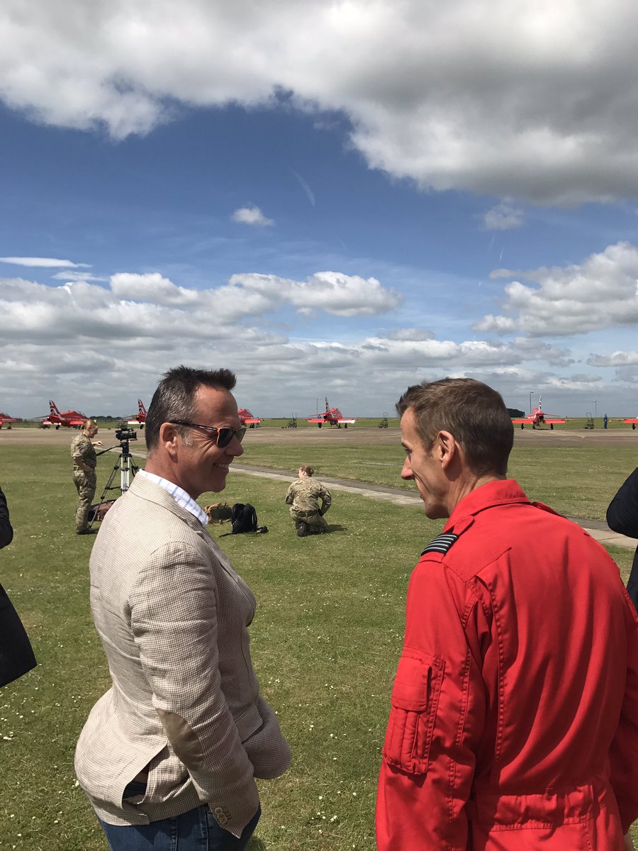 aircrewtv's tweet image. Some more photos from my morning interviewing Jas Hawker. #RedArrows #avition #avgeeks @rafredarrows
