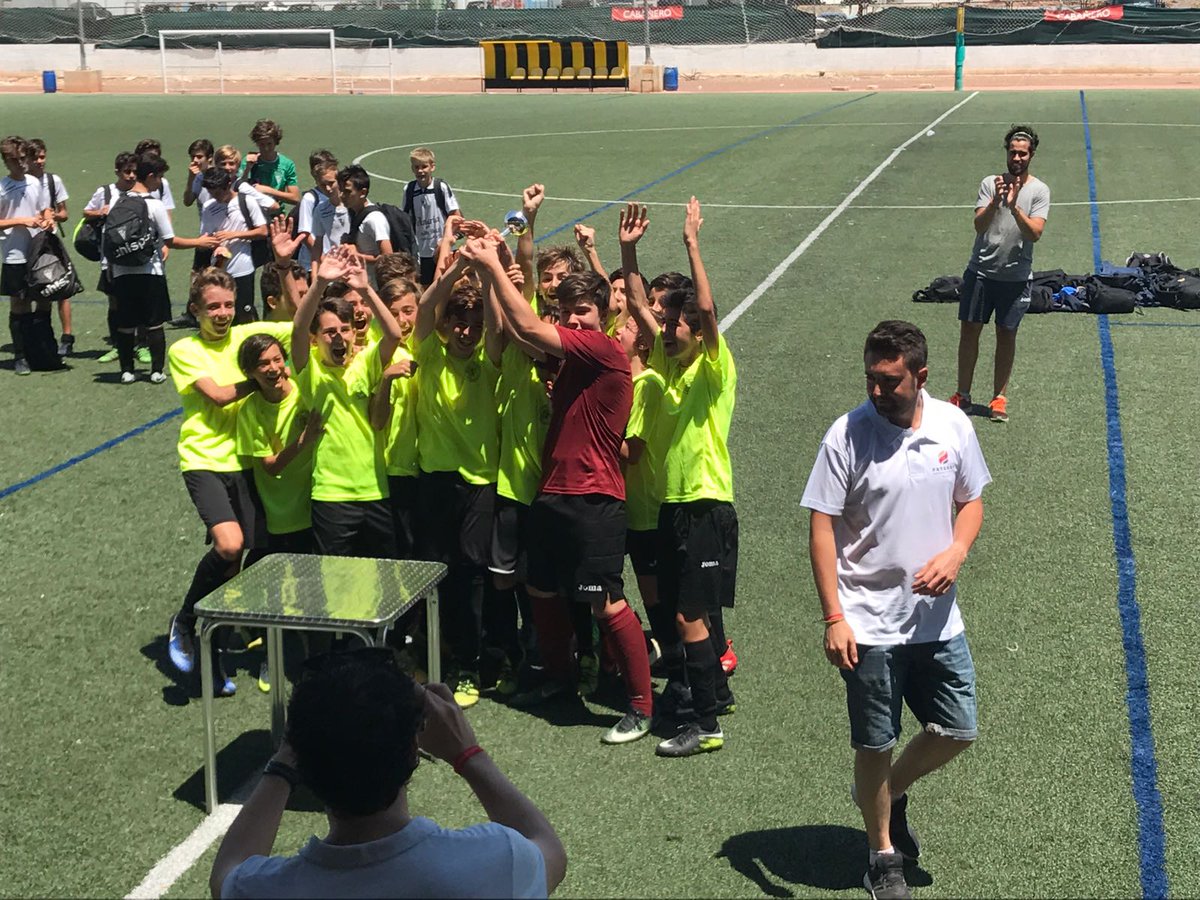 Cʟᴜʙ Dᴇᴘᴏʀᴛɪᴠᴏ Sᴇʀʀᴀɴᴏs tweet media