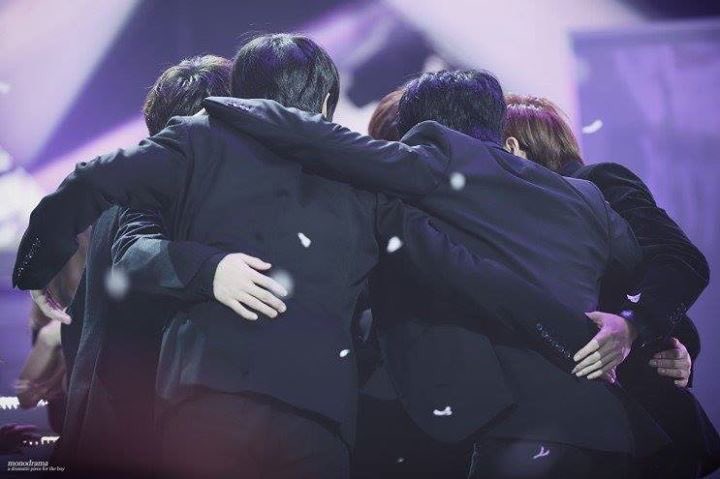 sunggyuonly's tweet photo. #InfiniteLockscreen #Infinite #์ธํผ๋ํธ https://t.co/8rqR2udTmD