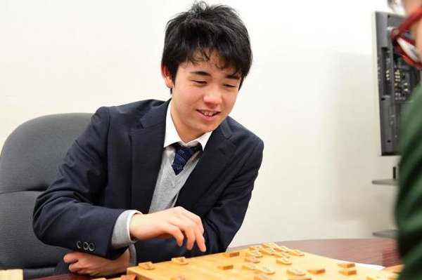 ポリー速報 日ハム応援ブログ ポリー速報 藤井聡太1人と全なんj民で将棋の試合したらどっちが勝つんや T Co Wk0bbasay0 T Co Zetiphqtx0 Twitter