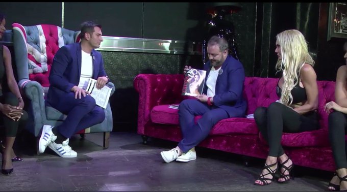 Hoy a las 20:00 #lanochepirata 📺 TDT/SMARTTV LifeTv 🌍 ONLINE lifetelevision.es   📱 APP https://t.co/emVQNQ8tlZ<a href="/tag/lanochepirata"class="tags">#lanochepirata</a>