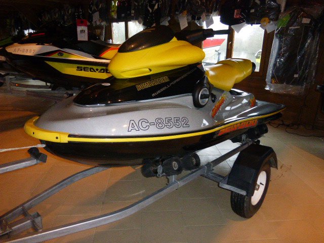 RPowerboats's tweet photo. You might wonder what #Snowmobiles and the #JetSki have in common. Find out here>> https://t.co/GIJ46xIG5d https://t.co/P4SC2M7sPk