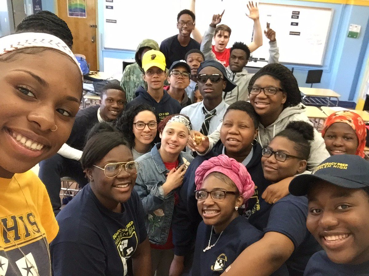 DPHarlemHigh's tweet photo. Good Morning from Syracuse Homeroom! #sophomores #dphhs #Syracuse https://t.co/J2eJ6bXYVu