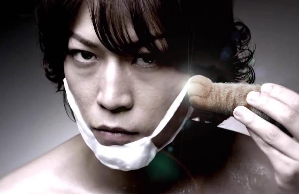 腹痛いやばいww髭剃りを猫の手に差し替えた画像が面白すぎるww