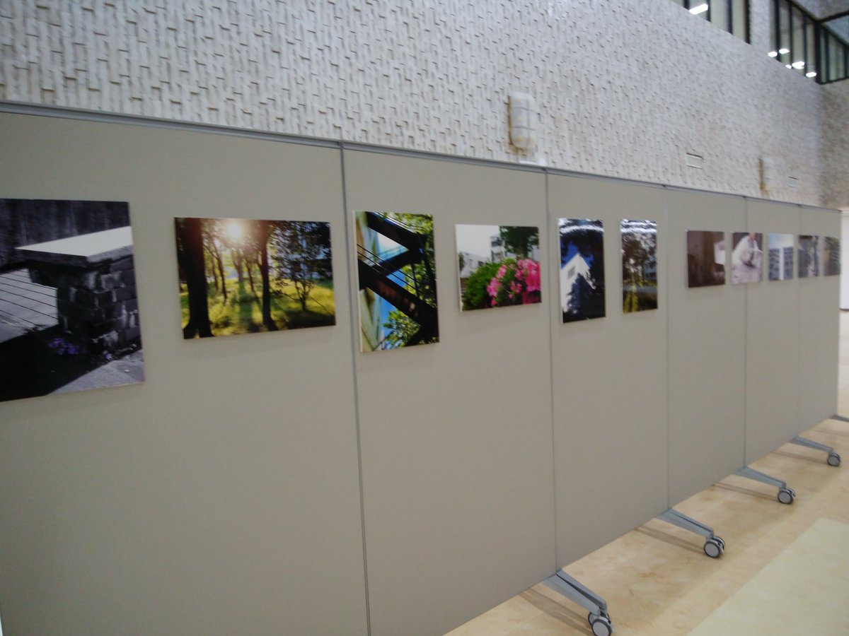 福島大学 写真部 本日より30日まで図書館展を開催しております 大学図書館入ってすぐの1階ロビーにて展示しておりますので お越しになる方はぜひご覧ください O