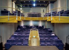 Vrij spelen we 20:30u voor de laatste keer in <a href="/oudaenutrecht/">Stadskasteel Oudaen</a>. Nog 1 kans dus om in dit prachtige theater te zitten! joepiede.nl/reserveren